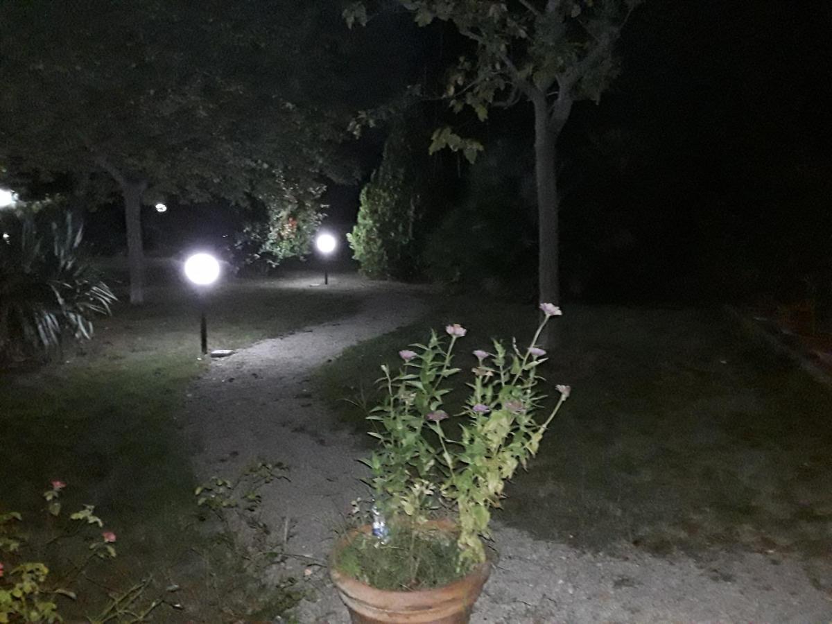La Casa Nel Verde Larino Exteriör bild